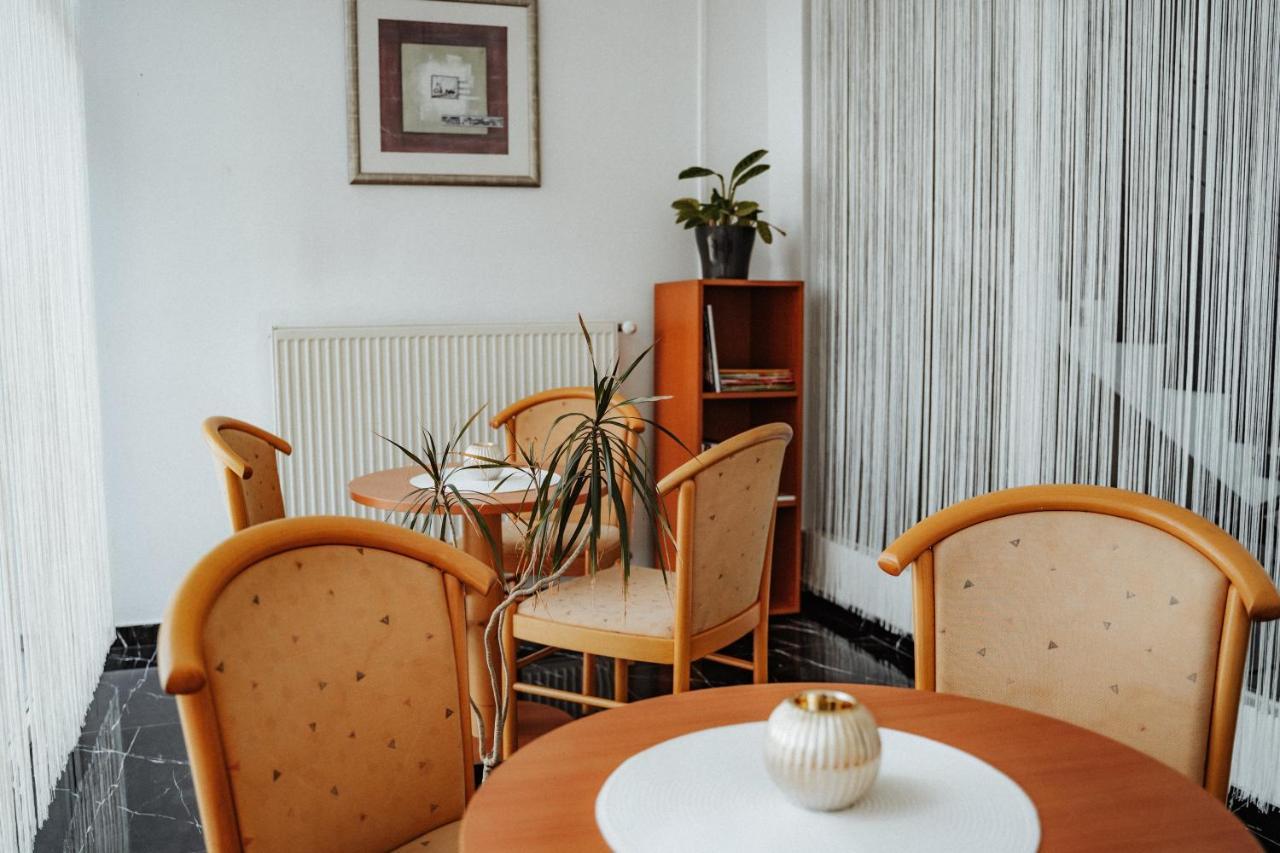 日利纳Dudok House公寓式酒店 外观 照片